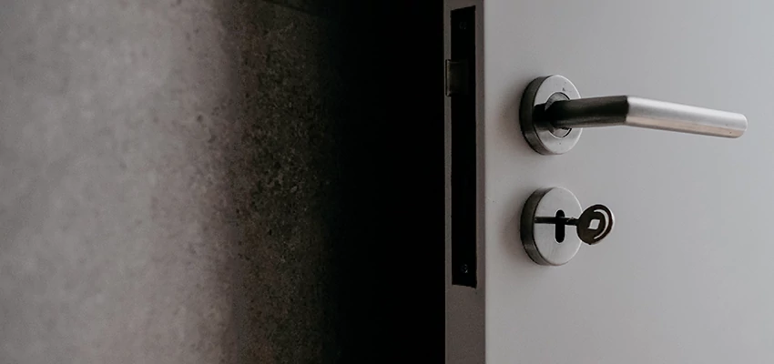 Front Door Handle Repair And Installation in Covina, CA