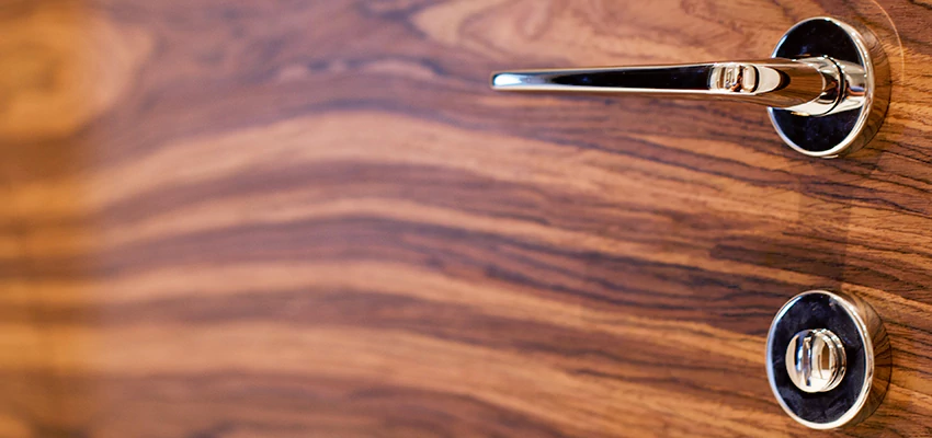 On Demand Locksmith For Key Fobs Repair in Covina, California